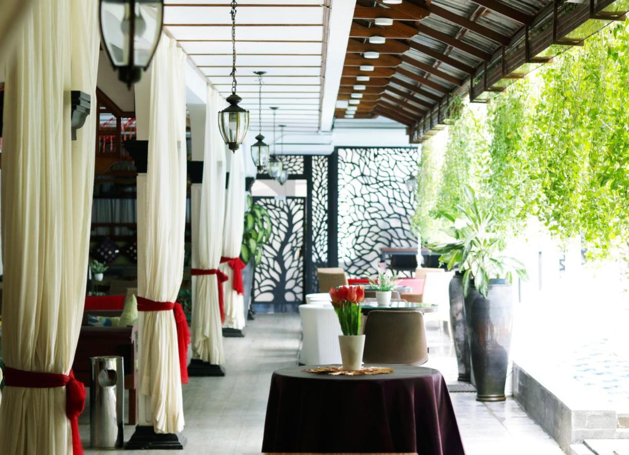 Raintree Boutique Villa & Gallery Yogyakarta Bagian luar foto